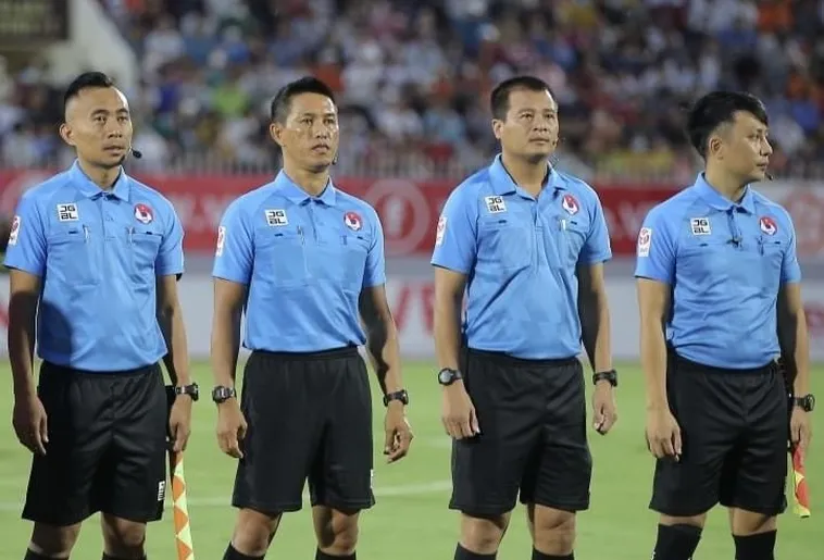 Trợ Lý Trọng Tài Bóng Đá Và Vai Trò Quan Trọng